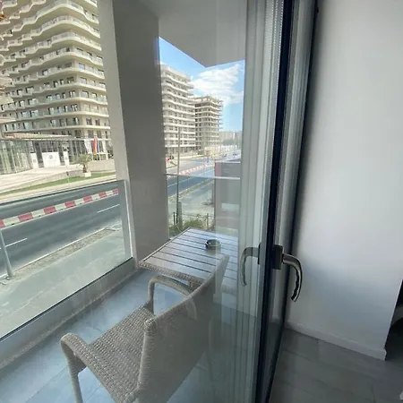 Sunny Lake Apartments With Breathtaking View * Mamaia