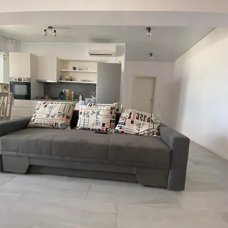 Sunny Lake Apartments With Breathtaking View * Mamaia