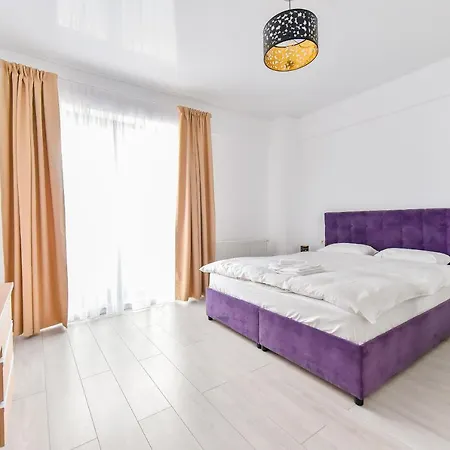 Sunny Lake Apartments With Breathtaking View *